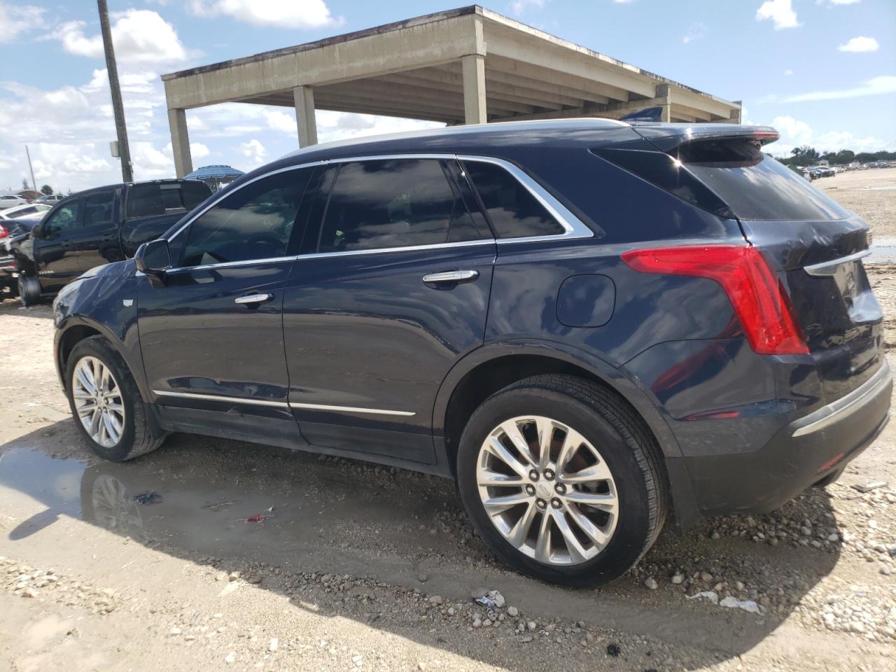 Obraz 2 z Cadillac Xt5 Platinum 2018 z VIN 1GYKNGRSXJZ220051