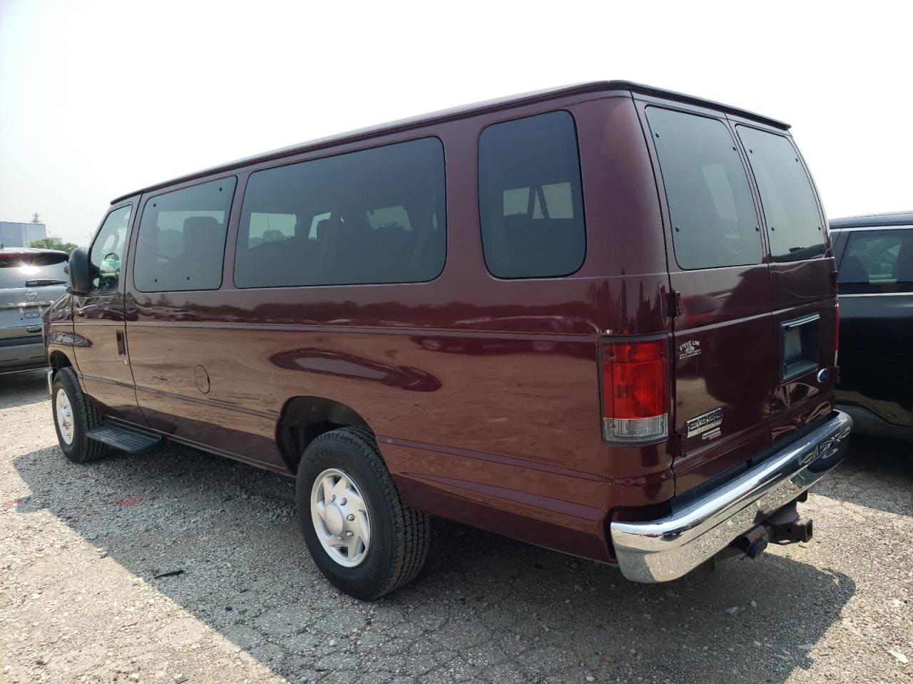 Image 2 of 2011 FORD ECONOLINE E350 SUPER DUTY WAGON 2011 with VIN 1FBSS3BS3BDA36574