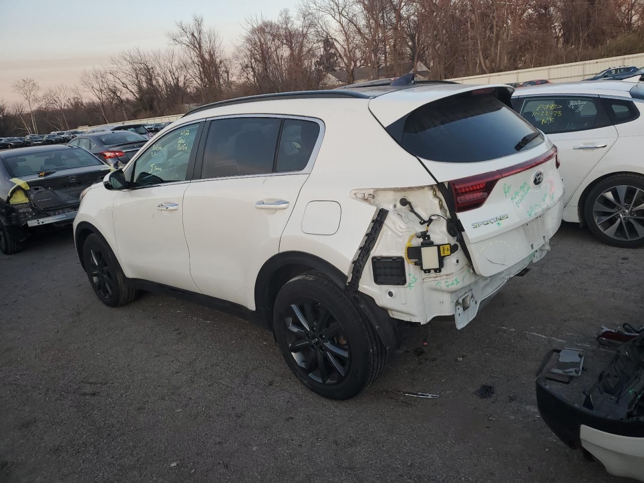 Изображение 2 2020 KIA SPORTAGE S 2020 с VIN KNDP63AC4L7744669