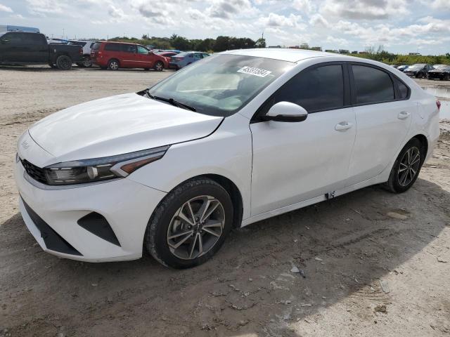 Изображение 1 2022 KIA FORTE FE 2022 с VIN 3KPF24AD1NE465348