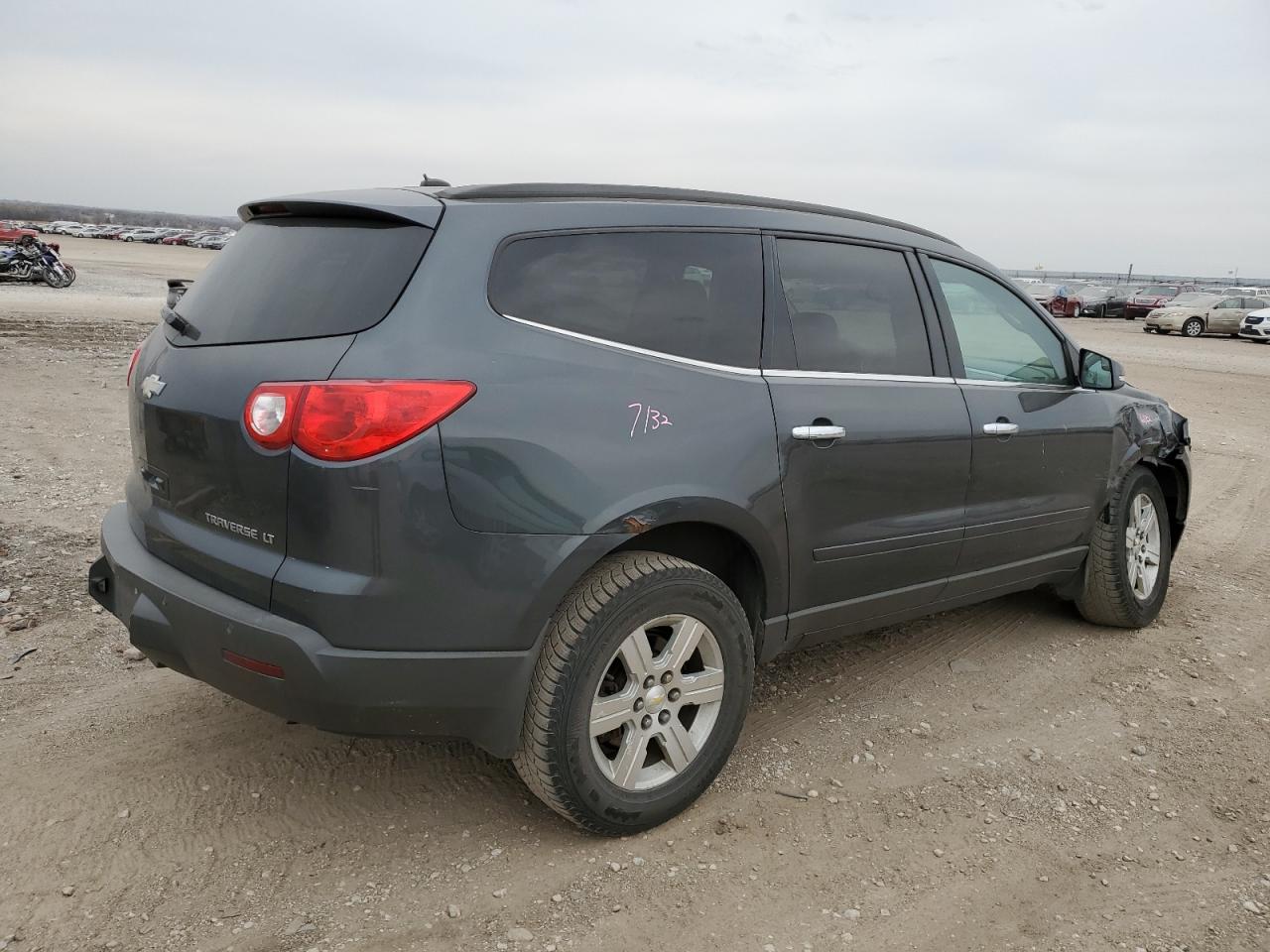 Изображение 3 2011 CHEVROLET TRAVERSE LT 2011 с VIN 1GNKRJED7BJ105025