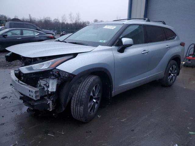 Изображение 2020 TOYOTA HIGHLANDER XLE 2020