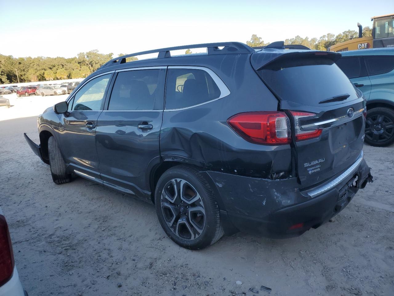 Изображение 2 2023 SUBARU ASCENT LIMITED 2023 с VIN 4S4WMAUD9P3452261