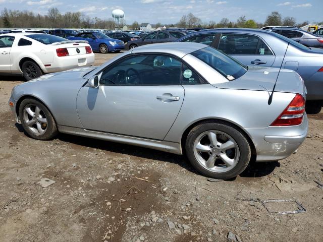 Изображение 2 2001 MERCEDES-BENZ SLK 320 2001 с VIN WDBKK65F21F197091