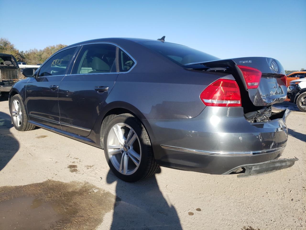 Image 2 of 2012 VOLKSWAGEN PASSAT SEL 2012 with VIN 1VWCN7A34CC066874