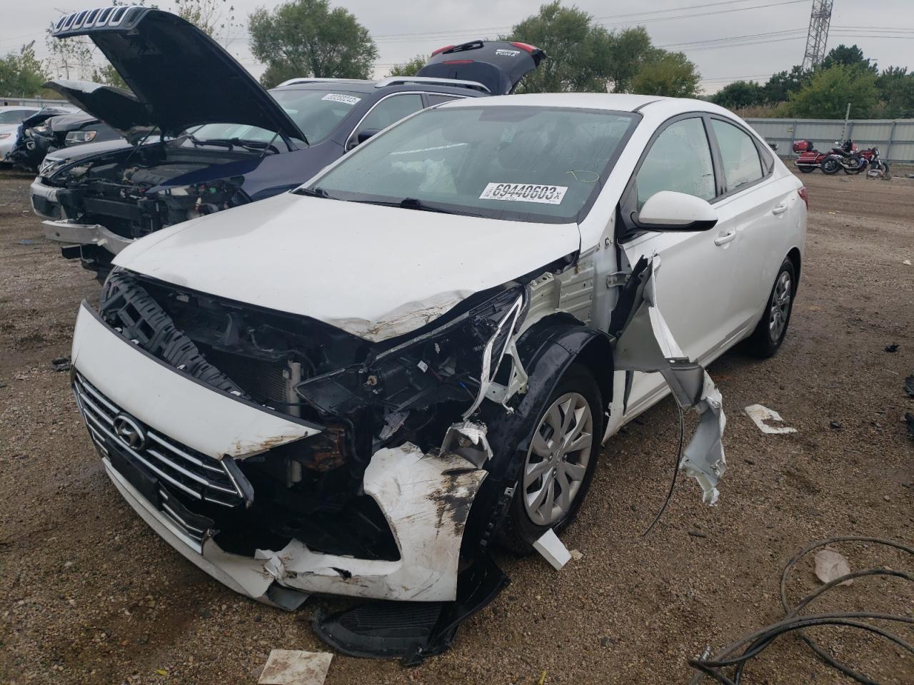 Image 1 of 2019 HYUNDAI ACCENT SE 2019 with VIN 3KPC24A33KE063899