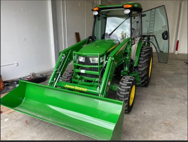 Obraz 2 z 2023 JOHN DEERE 4052R 2023 z VIN 1LV4052REPN401256