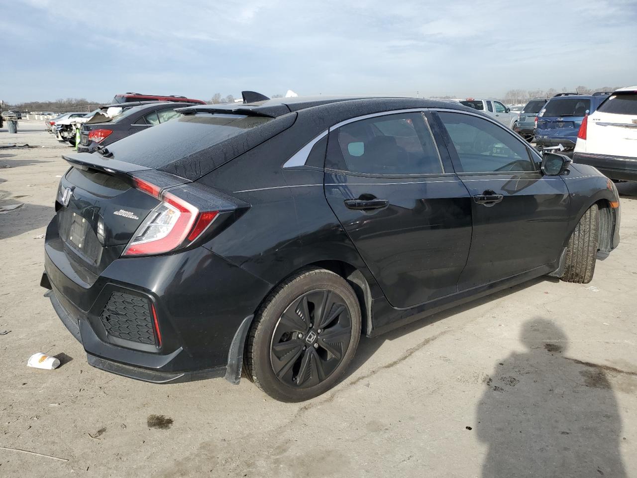 Изображение 3 2019 HONDA CIVIC EX 2019 с VIN SHHFK7H63KU219852