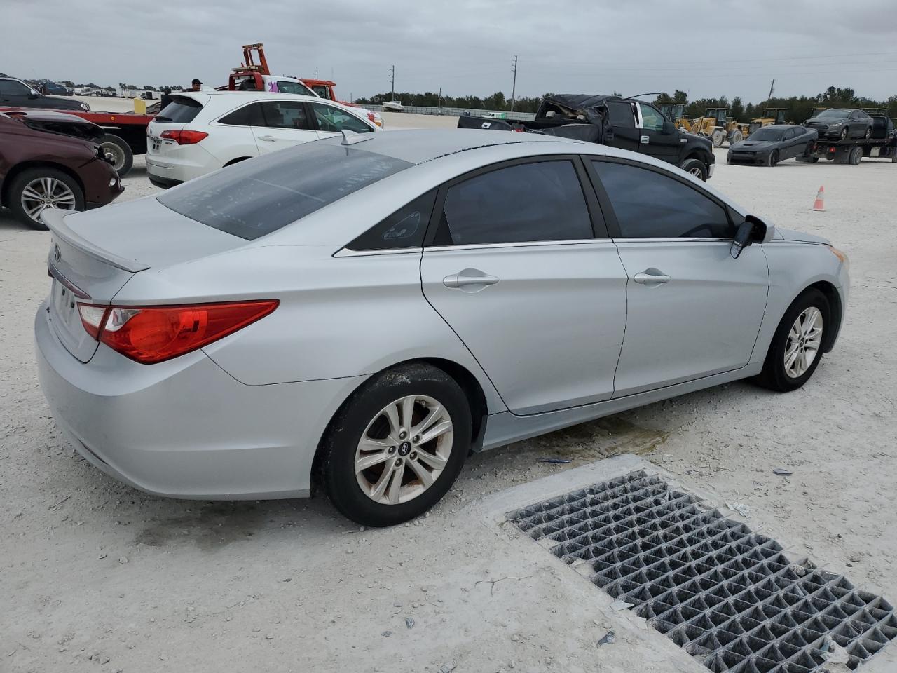 Изображение 3 2013 HYUNDAI SONATA GLS 2013 с VIN 5NPEB4AC0DH642792