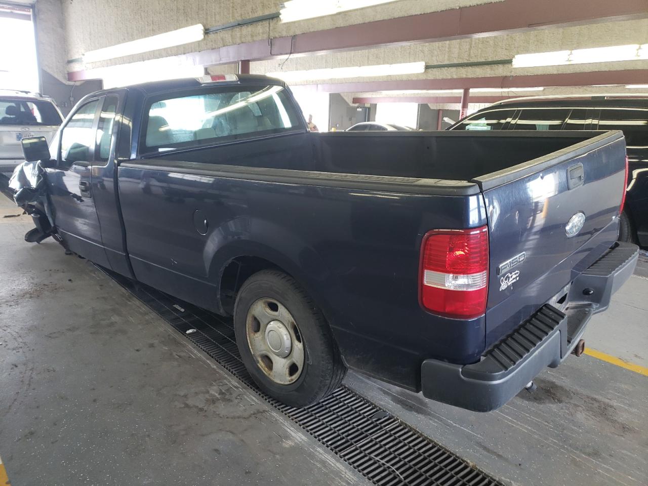Obraz 2 z 2006 FORD F150  2006 z VIN 1FTRF122X6NB83445