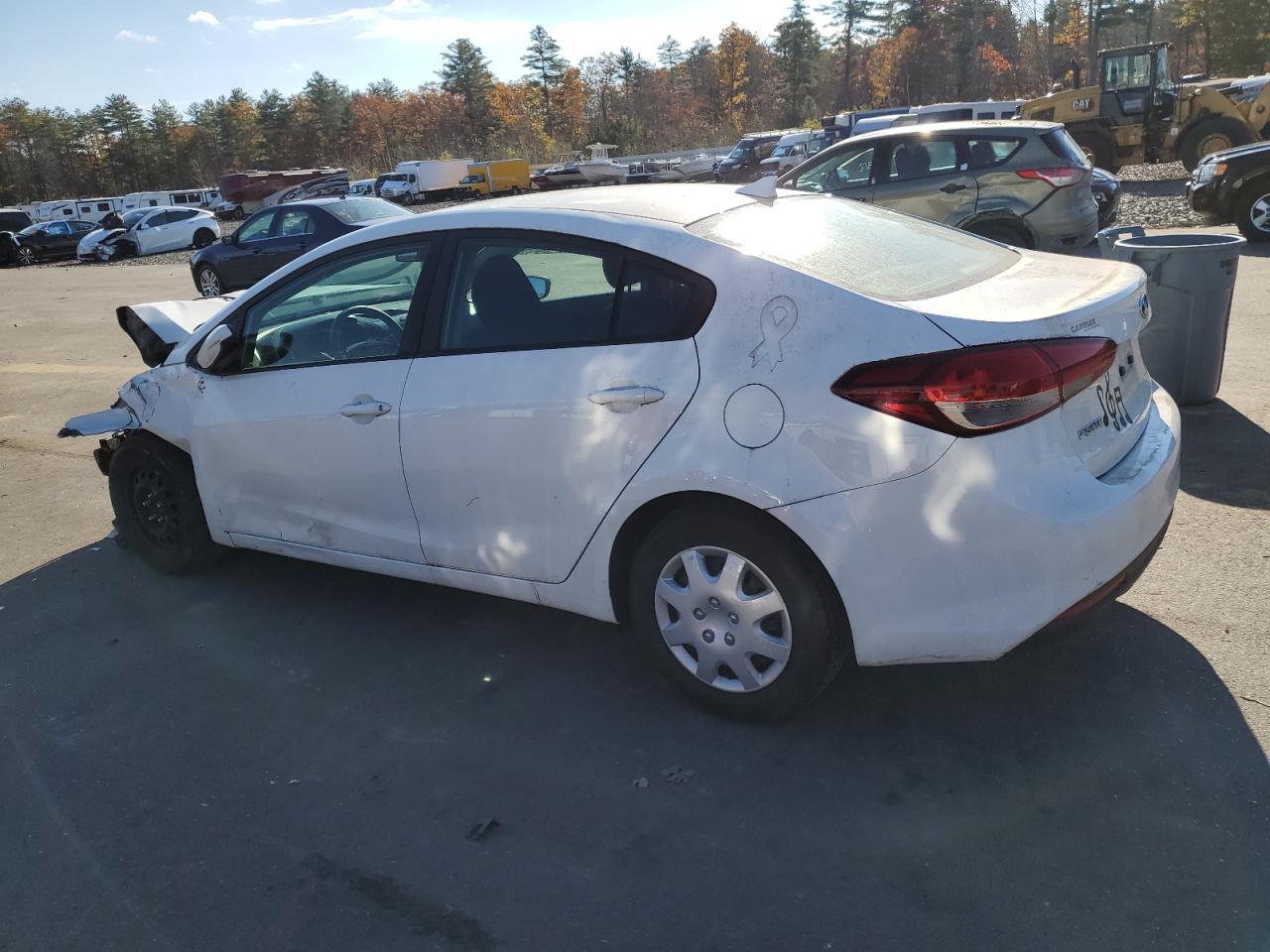 Изображение 2 2017 KIA FORTE LX 2017 с VIN 3KPFK4A74HE092496