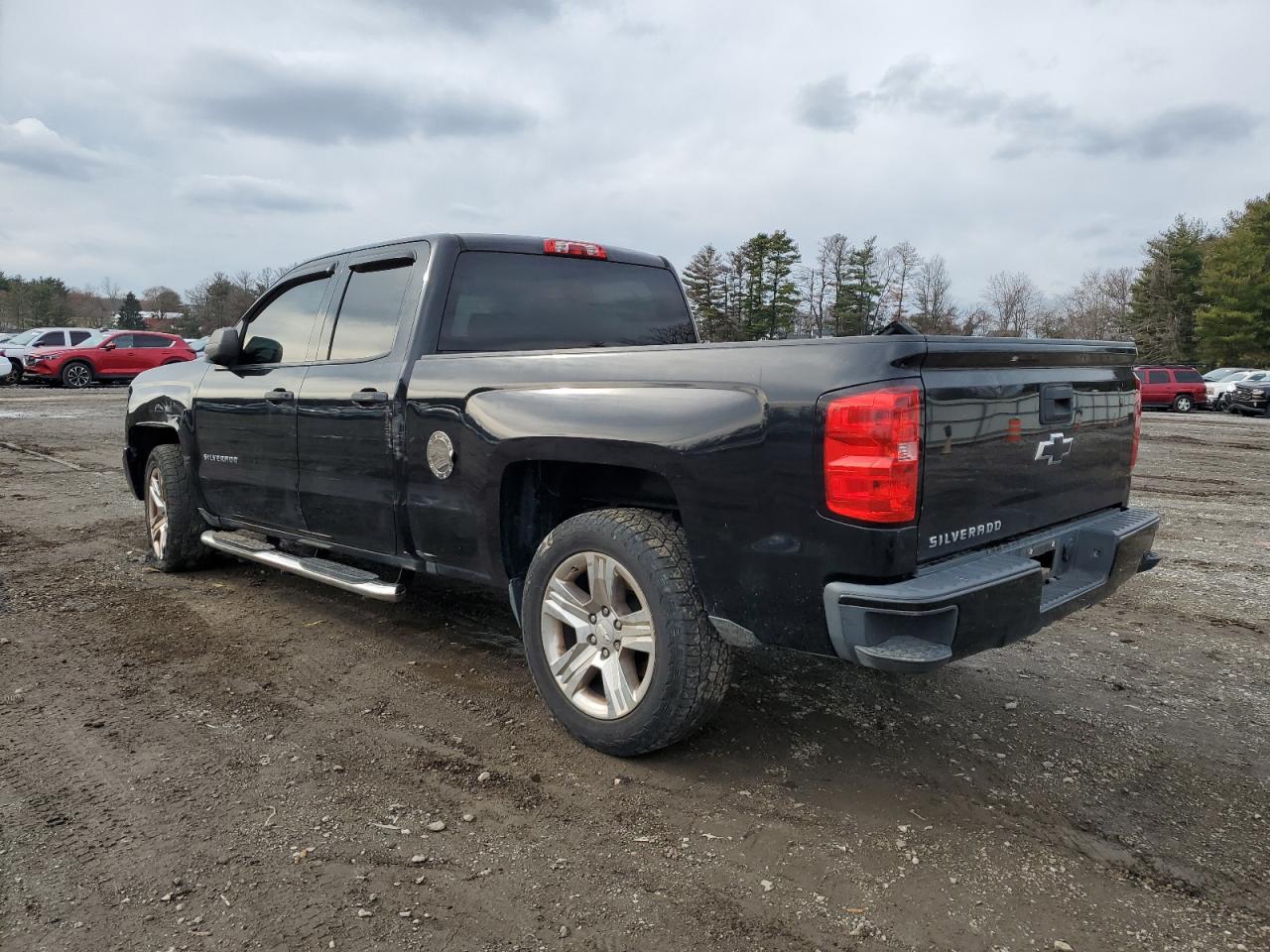 Image 2 of 2016 CHEVROLET SILVERADO C1500 CUSTOM 2016 with VIN 1GCRCPECXGZ333130