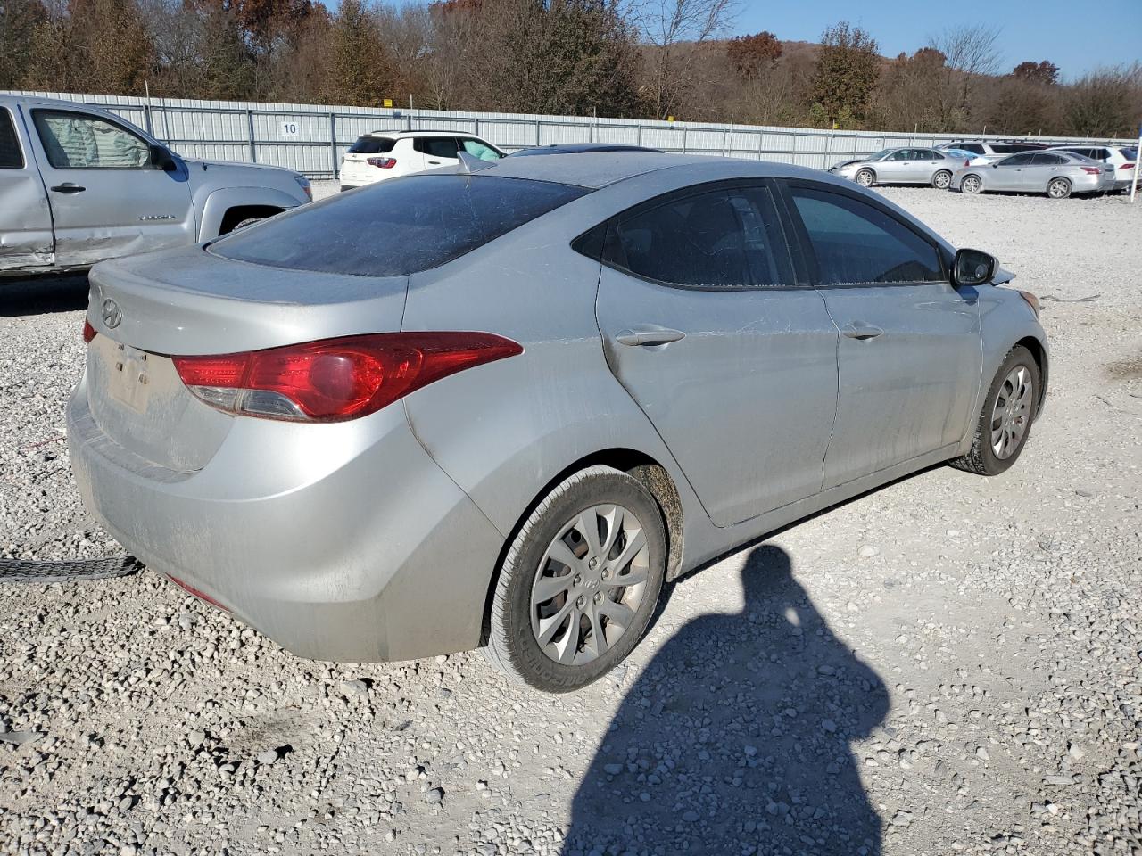 Изображение 3 2012 HYUNDAI ELANTRA GLS 2012 с VIN 5NPDH4AE0CH067023