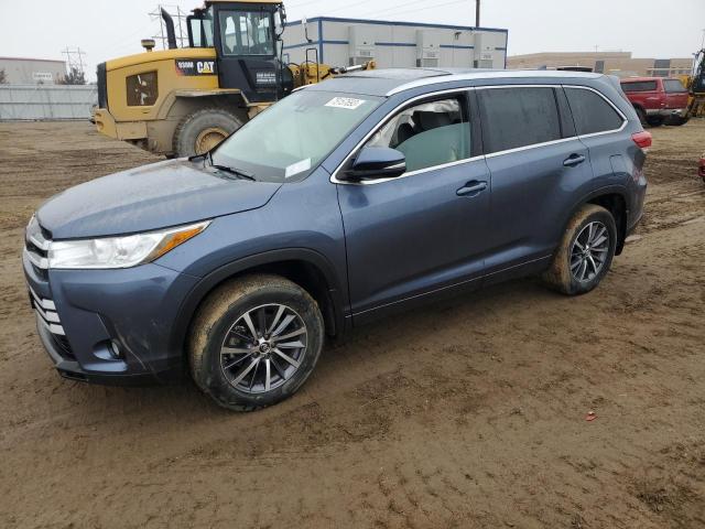 2017 TOYOTA HIGHLANDER SE 2017 image