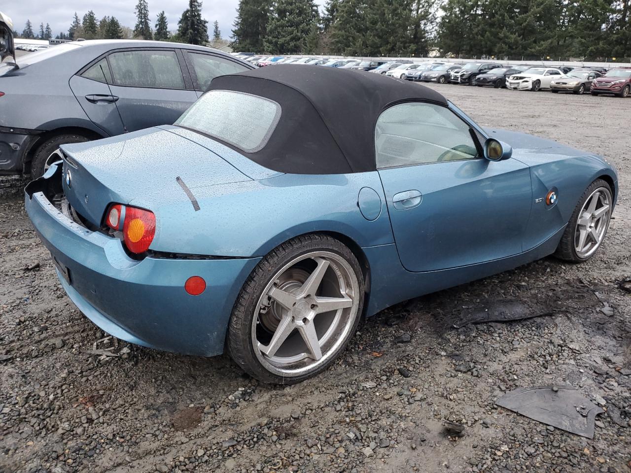 Image 3 of 2003 BMW Z4 3.0 2003 with VIN 4USBT53453LU02864
