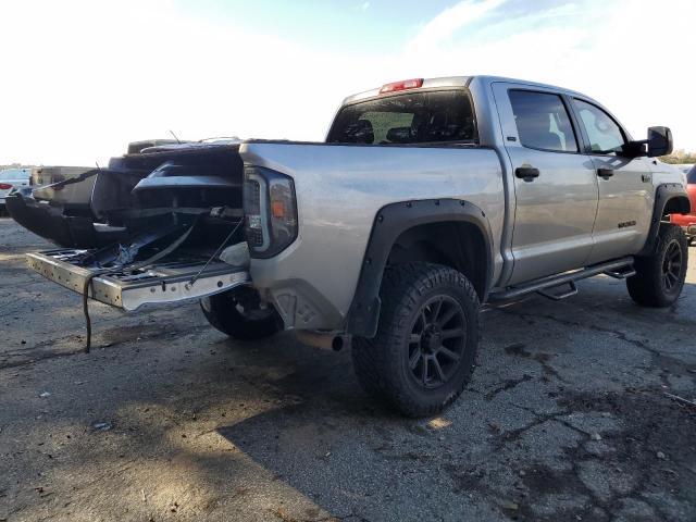 Изображение 3 2017 TOYOTA TUNDRA CREWMAX SR5 2017 с VIN 5TFDW5F11HX653937