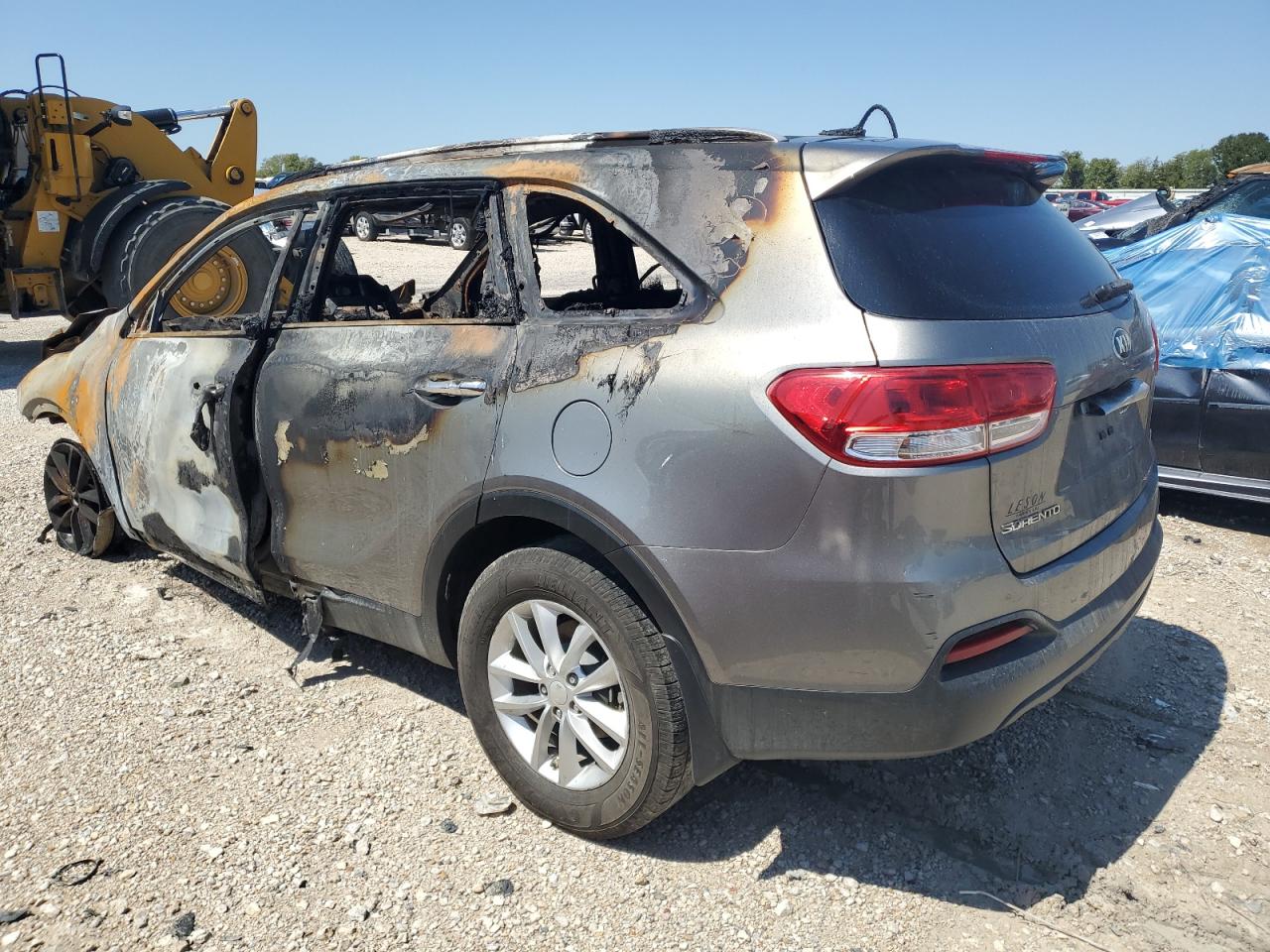 Obraz 2 z 2017 KIA SORENTO LX 2017 z VIN 5XYPG4A33HG261896