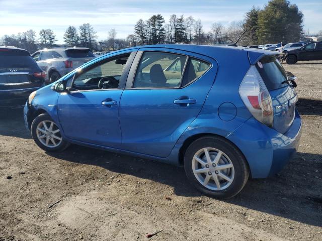 Obraz 2 z 2013 TOYOTA PRIUS C  2013 z VIN JTDKDTB34D1536729