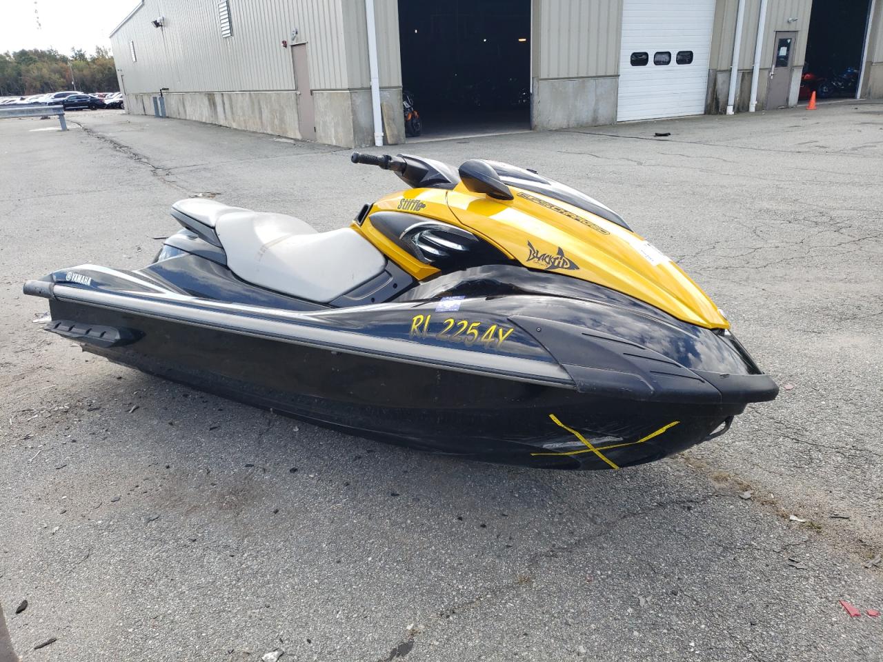 2012 YAMAHA JETSKI 2012 image