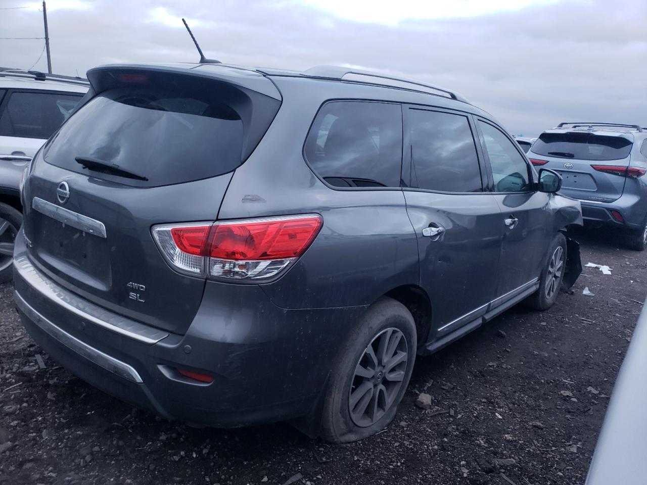 Image 3 of 2016 NISSAN PATHFINDER S 2016 with VIN 5N1AR2MM2GC626978