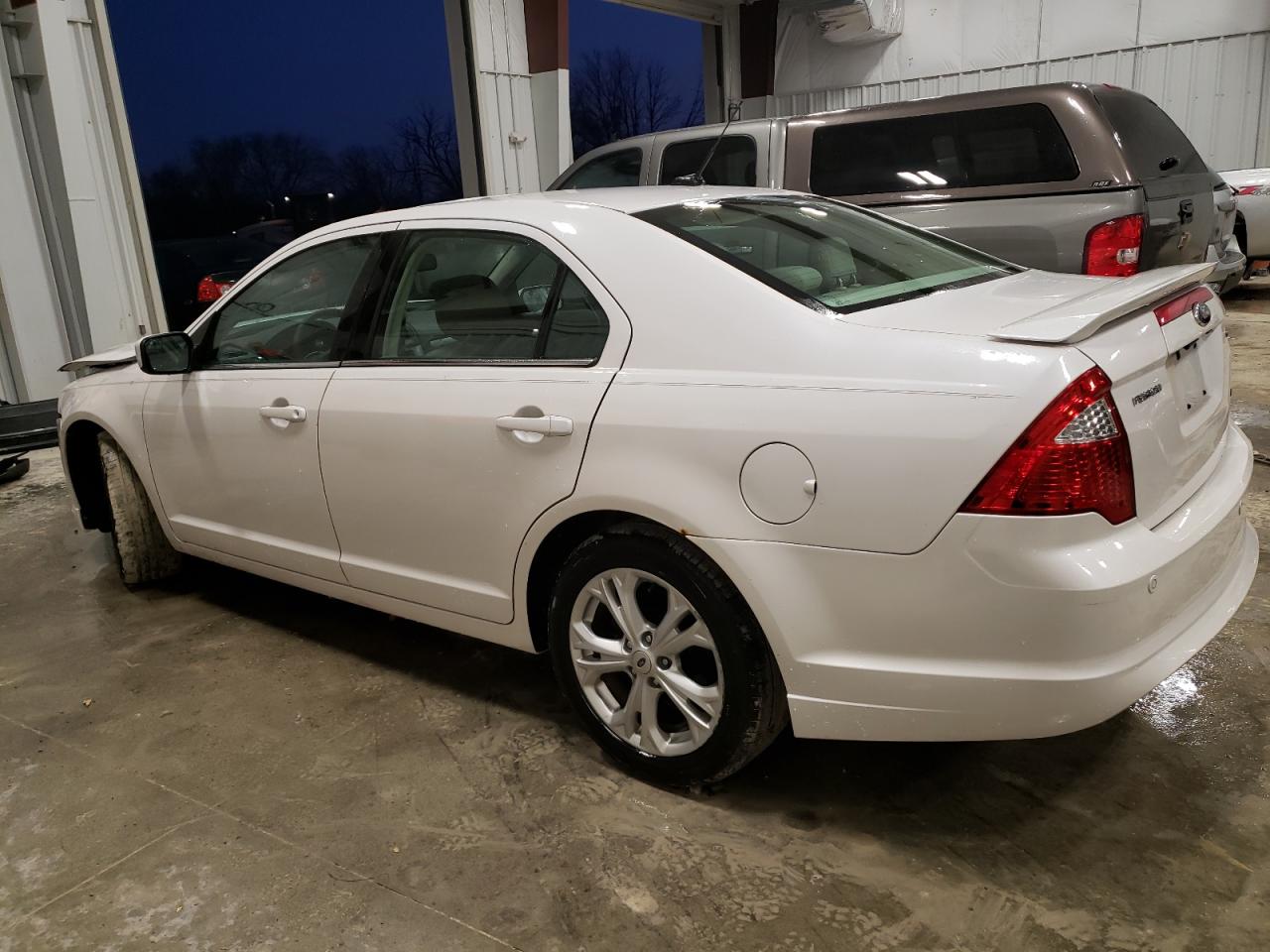 Изображение 2 2012 FORD FUSION SE 2012 с VIN 3FAHP0HA7CR391010