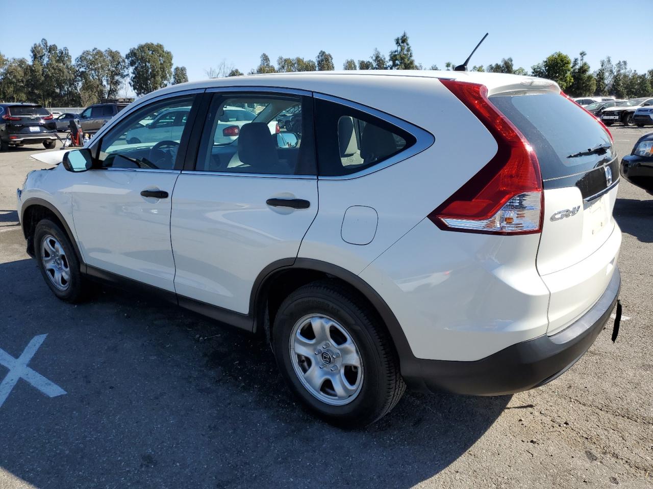Image 2 of 2014 HONDA CR-V LX 2014 with VIN 5J6RM3H38EL039270