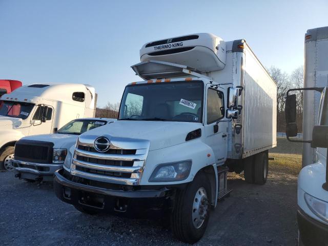 Image 2 of 2018 HINO 258/268  2018 with VIN 5PVNJ8JP2J4S52002