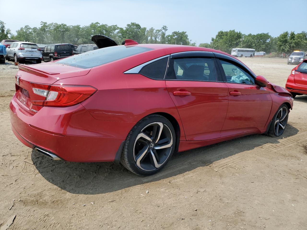 Изображение 3 2018 HONDA ACCORD SPORT 2018 с VIN 1HGCV1F32JA221697