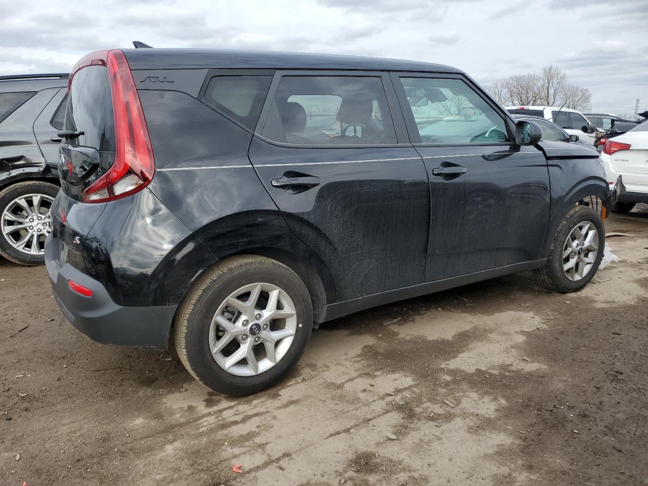 Obraz 3 z 2021 KIA SOUL LX 2021 z VIN KNDJ23AU0M7133159