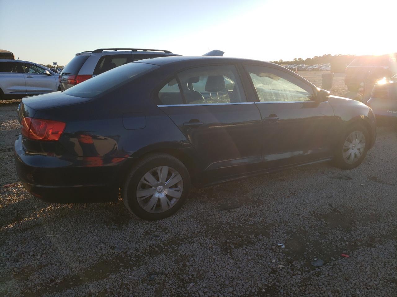 Изображение 3 2013 VOLKSWAGEN JETTA SE 2013 с VIN 3VWDP7AJ5DM408233