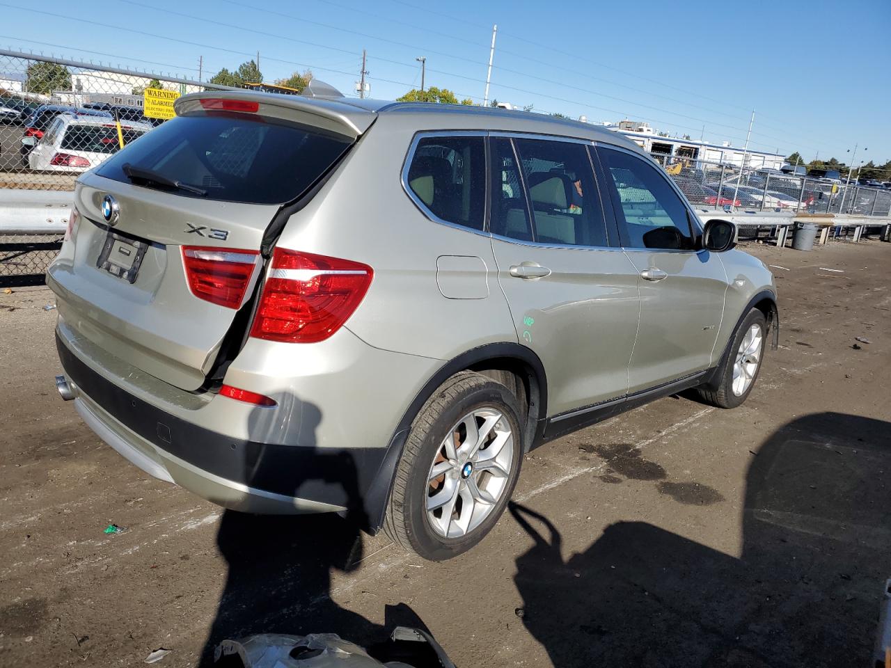 Obraz 3 z 2011 BMW X3 XDRIVE35I 2011 z VIN 5UXWX7C55BL733618