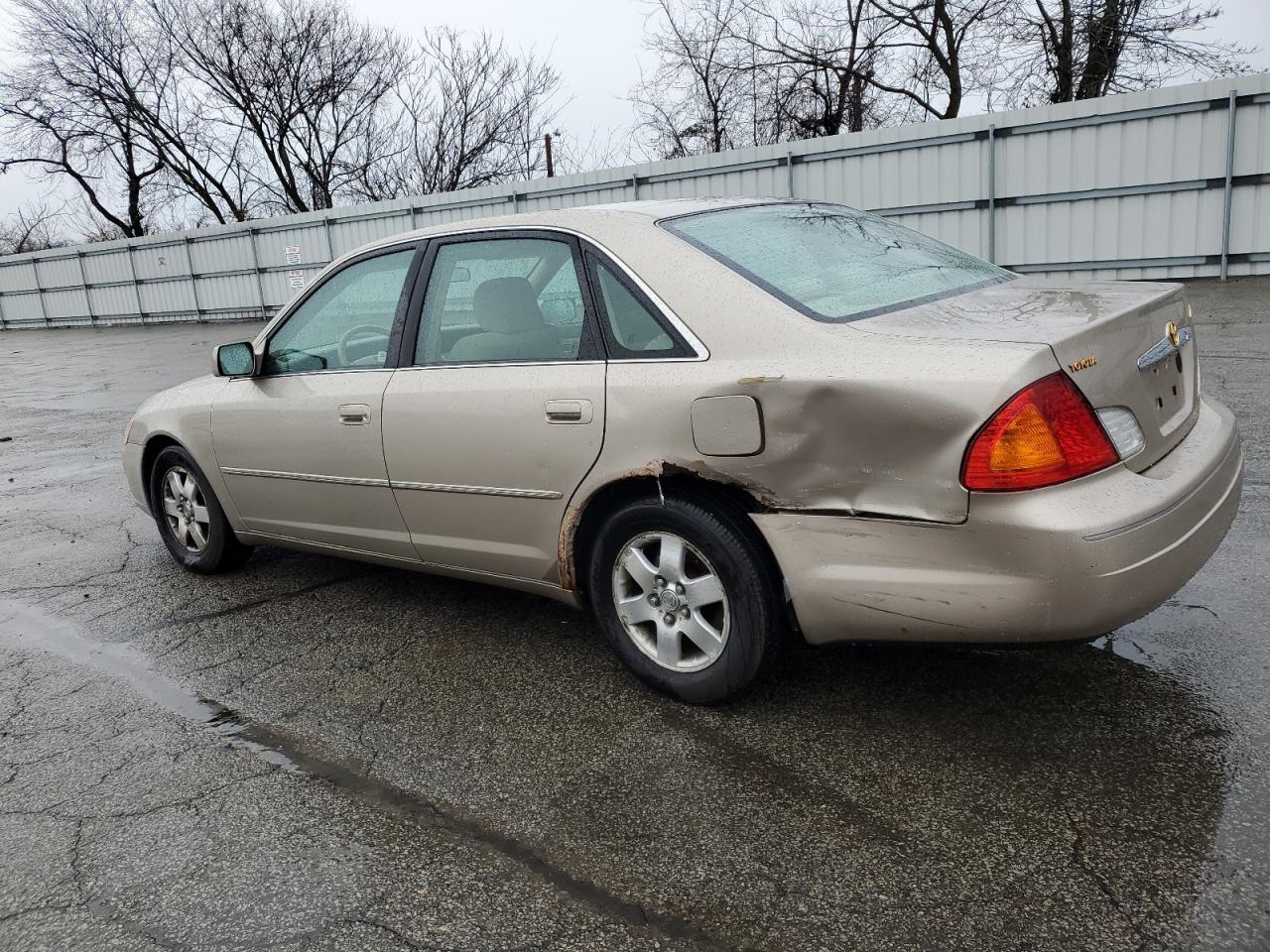 Изображение 2 2000 TOYOTA AVALON XL 2000 с VIN 4T1BF28B0YU034254