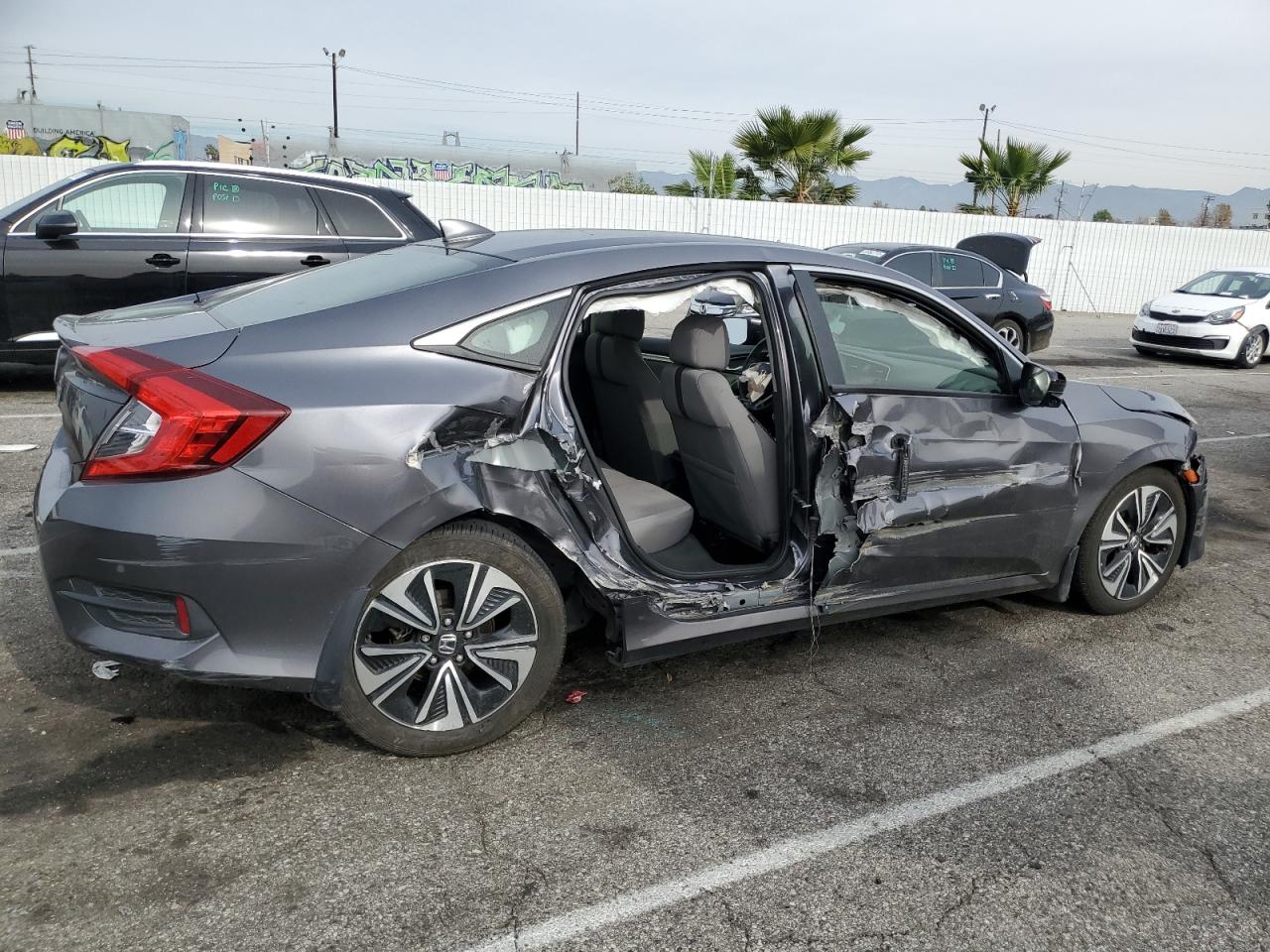 Image 3 of 2018 HONDA CIVIC EX 2018 with VIN JHMFC1F30JX040837