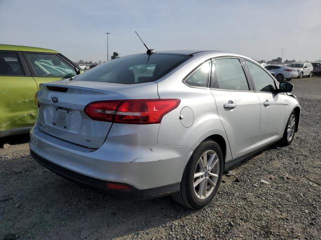 Image 3 of 2017 FORD FOCUS SE 2017 with VIN 1FADP3F23HL206498