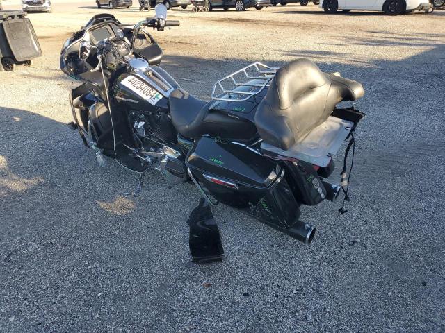 Obraz 3 z 2017 HARLEY-DAVIDSON FLTRU  2017 z VIN 1HD1KGD16HB618528
