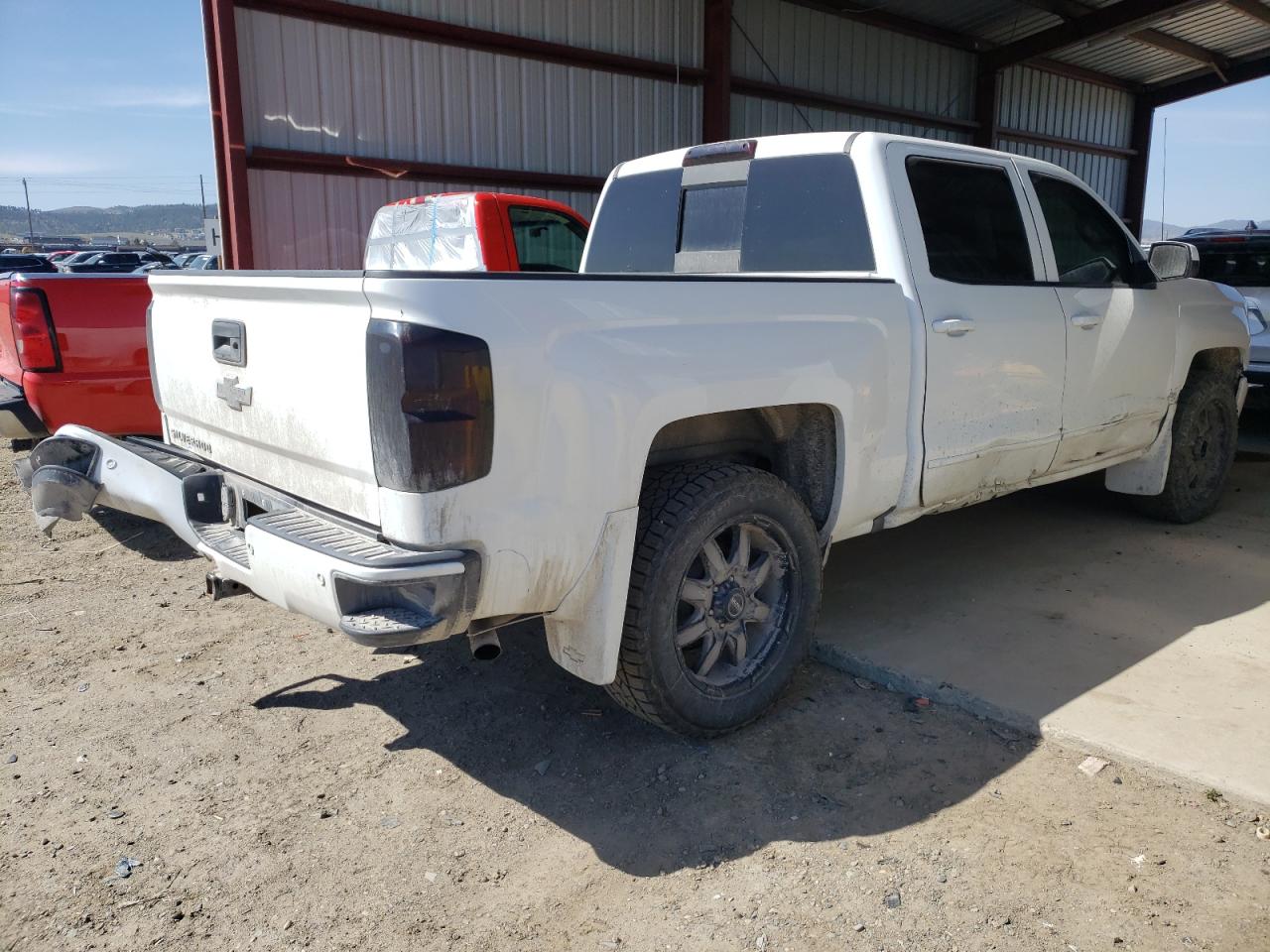 Image 3 of 2018 CHEVROLET SILVERADO K1500 LT 2018 with VIN 3GCUKREC3JG478140