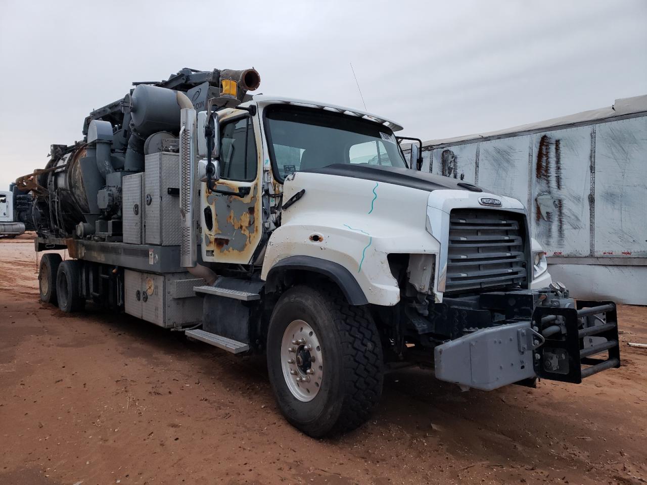 Изображение 1 2017 FREIGHTLINER 114SD  2017 с VIN 1FVHG3DV3HHJB5842