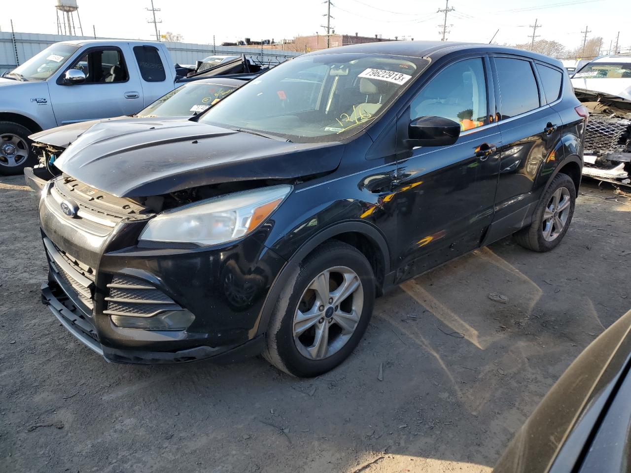 Изображение 1 2016 FORD ESCAPE SE 2016 с VIN 1FMCU0G70GUB95472