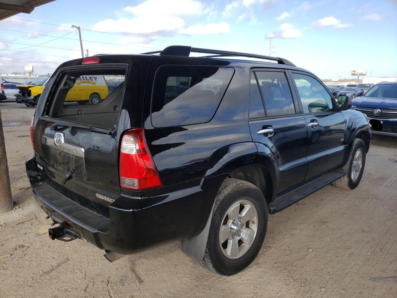 Image 3 of 2007 TOYOTA 4RUNNER SR5 2007 with VIN JTEZU14R878088992