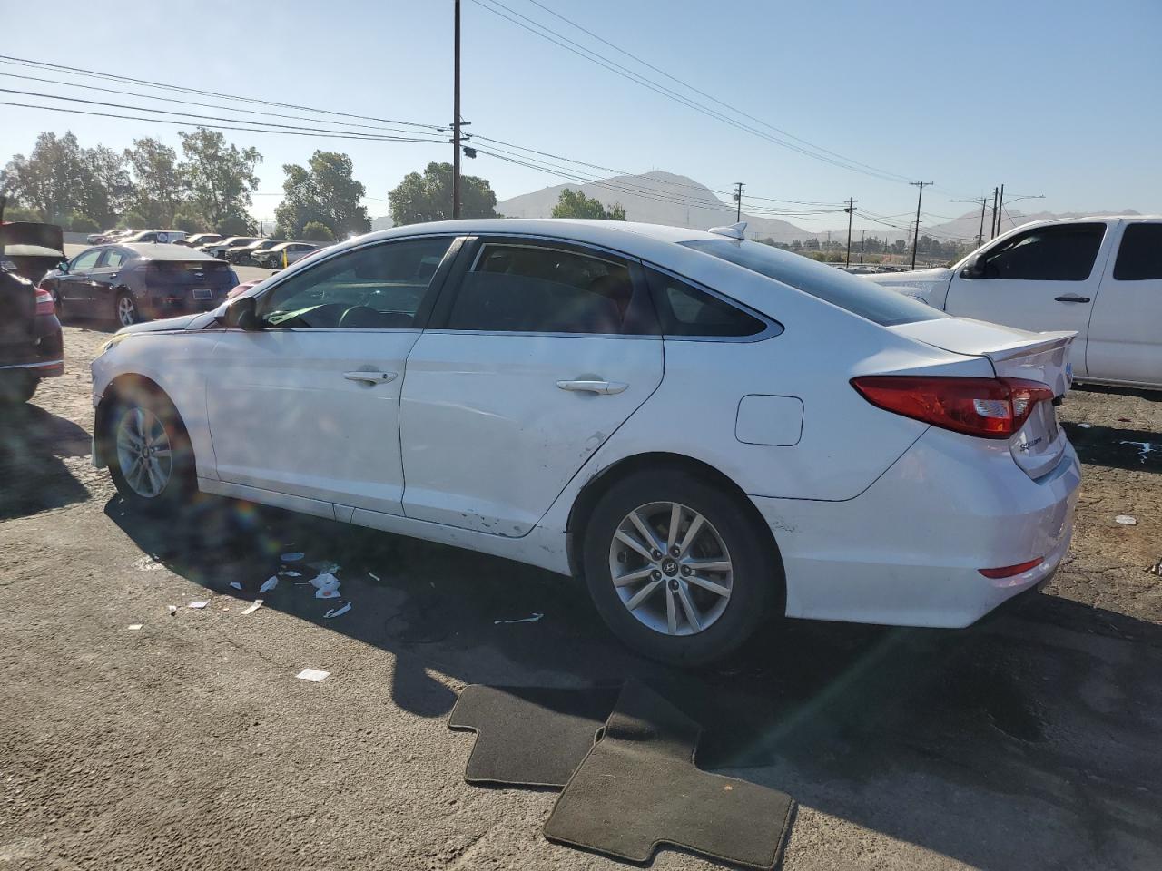 Image 2 of 2015 HYUNDAI SONATA SE 2015 with VIN 5NPE24AF7FH257307