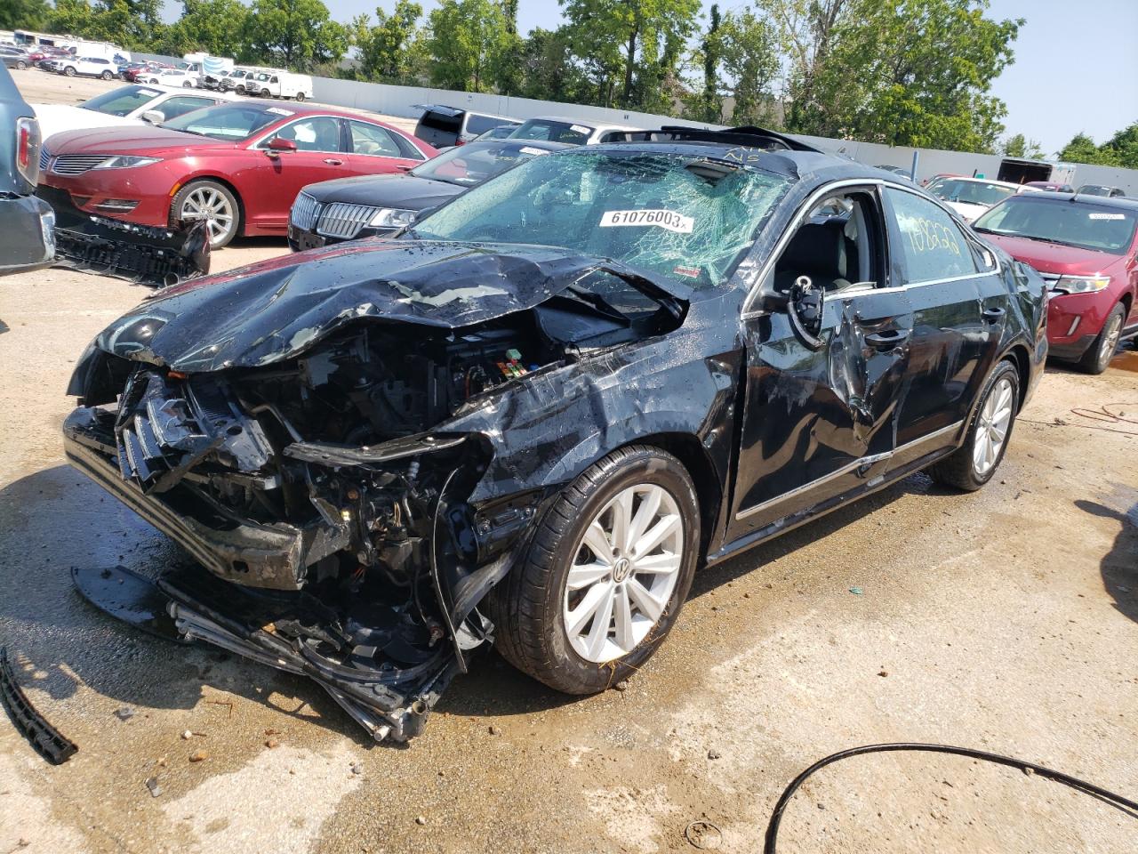 2013 VOLKSWAGEN PASSAT SEL 2013 image