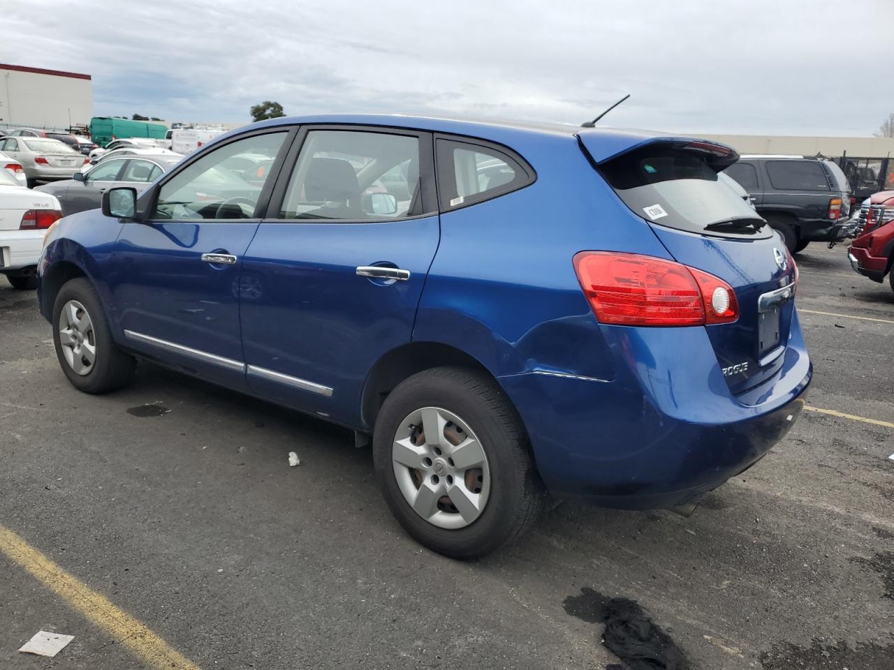 Image 2 of 2011 NISSAN ROGUE S 2011 with VIN JN8AS5MV2BW291932
