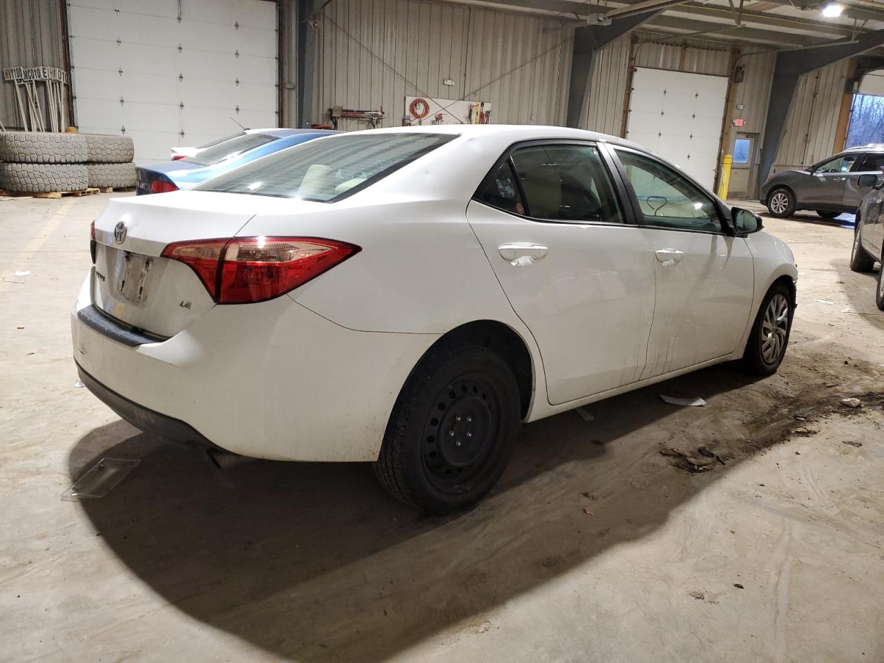 Image 3 of 2017 TOYOTA COROLLA L 2017 with VIN 2T1BURHE9HC754260