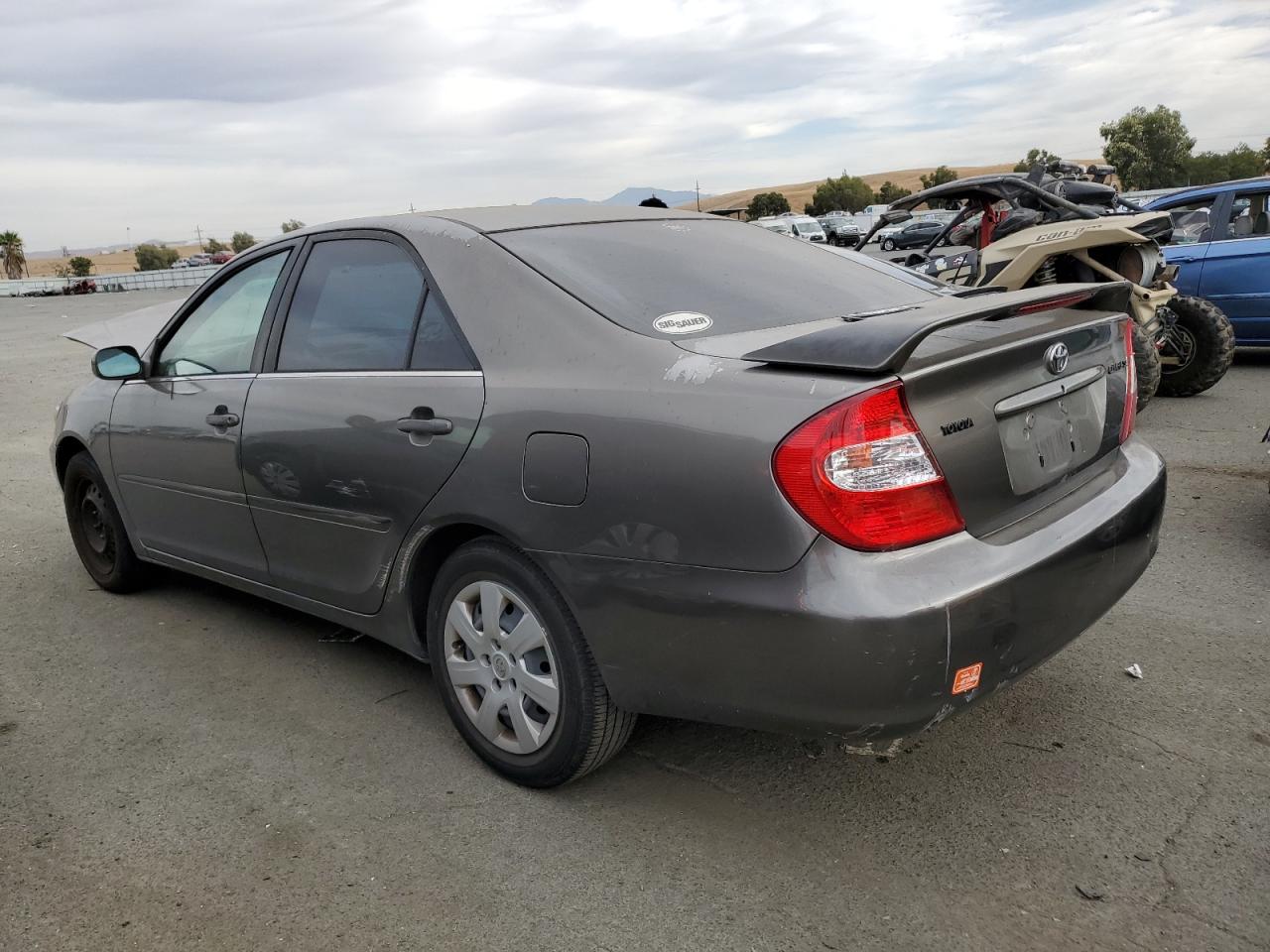 Изображение 2 2004 TOYOTA CAMRY LE 2004 с VIN JTDBE32K540289991