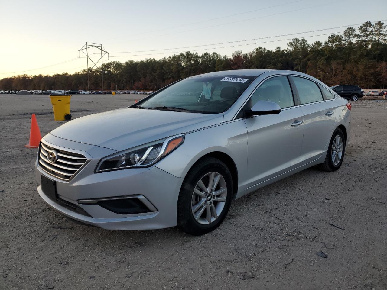 Obraz 1 z 2017 HYUNDAI SONATA SE 2017 z VIN 5NPE24AF0HH486530