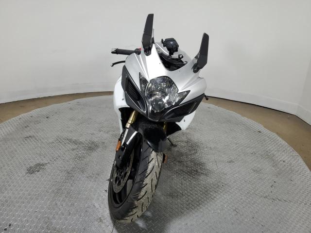 Obraz 2 z 2006 SUZUKI GSX-R600 K6 2006 z VIN JS1GN7DA262104640