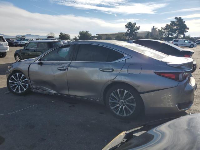 Image 2 of 2019 LEXUS ES 300H 2019 with VIN 58AB21B14KU001862