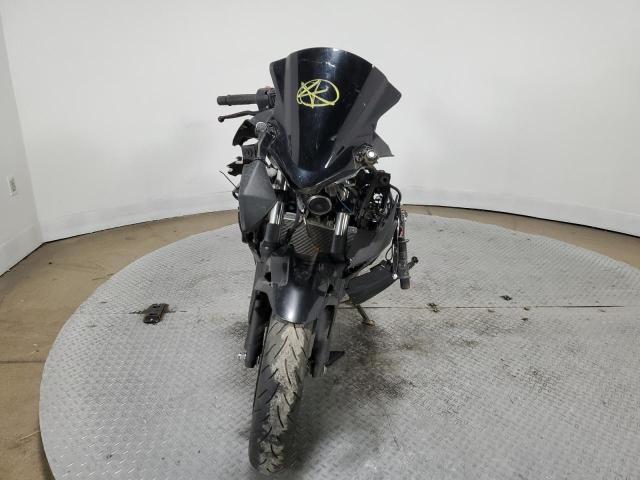 Obraz 2 z 2022 KAWASAKI EX400  2022 z VIN JKAEXKG17NDAF7512