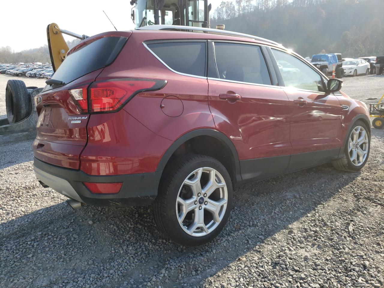 Изображение 3 2019 FORD ESCAPE TITANIUM 2019 с VIN 1FMCU0J98KUC23263