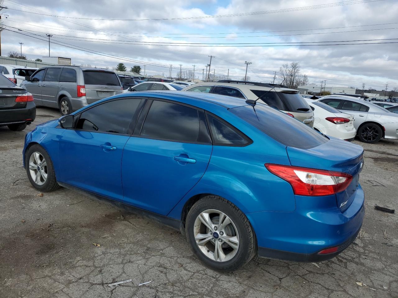Image 2 of 2014 FORD FOCUS SE 2014 with VIN 1FADP3F2XEL438883